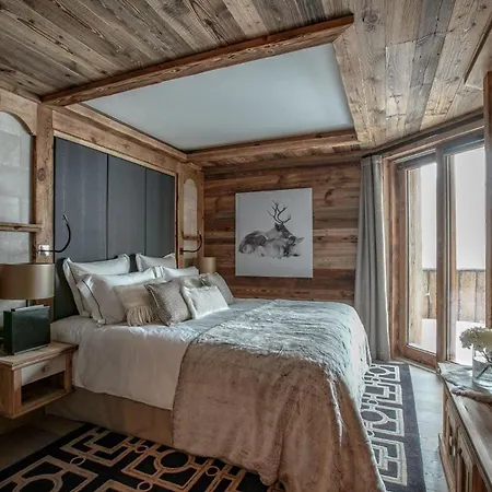 Echoes Of The Mountains: A Luxe Chalet In Apartment