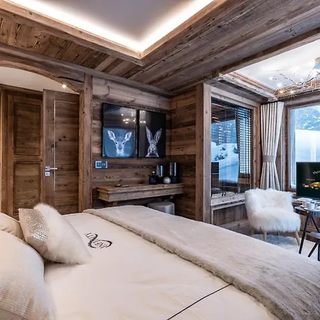 Echoes Of The Mountains: A Luxe Chalet In * Sölden